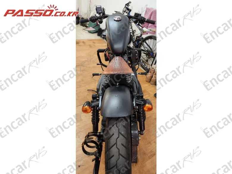 HARLEY-DAVIDSON XL 883 N - фото 2