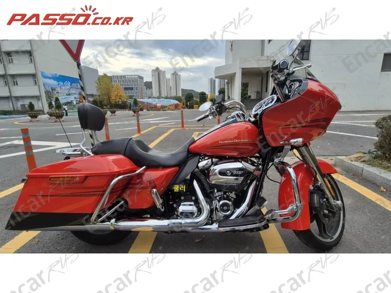 HARLEY-DAVIDSON ROAD GLIDE SPECIAL - фото 0