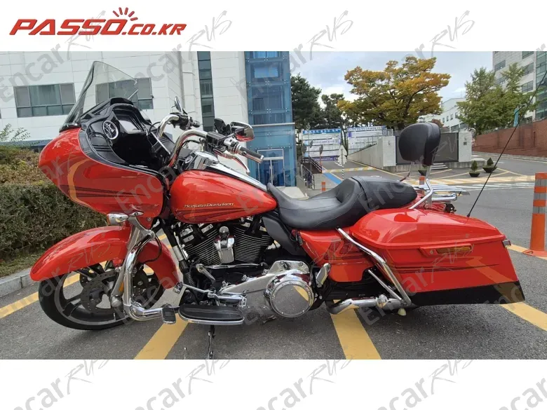 HARLEY-DAVIDSON ROAD GLIDE SPECIAL - фото 1