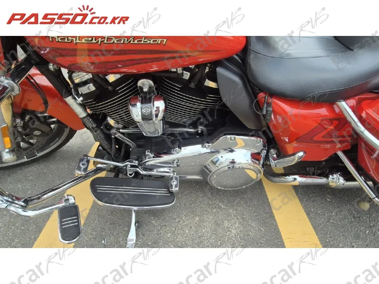 HARLEY-DAVIDSON ROAD GLIDE SPECIAL - фото 4