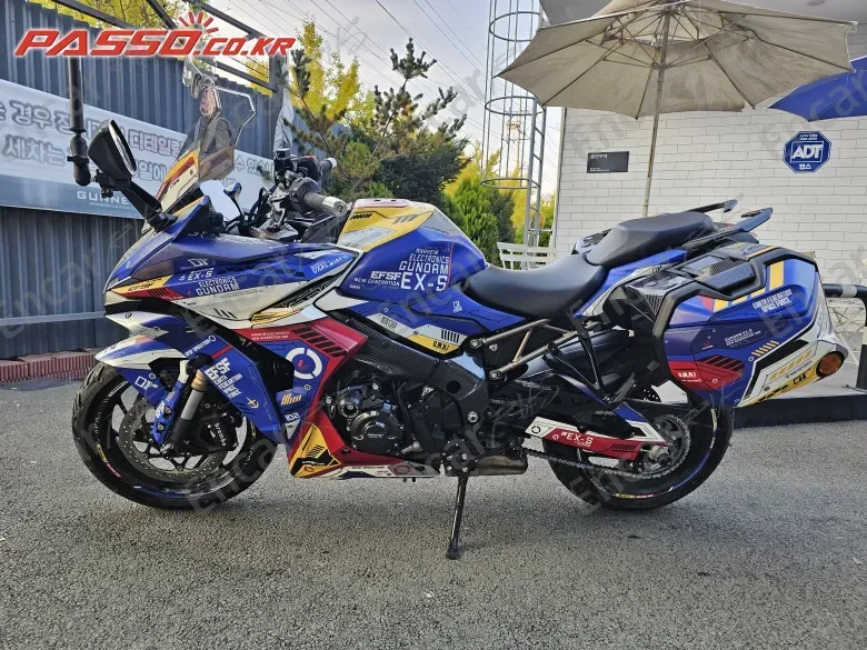 SUZUKI GSX S 1000 GT - фото 1