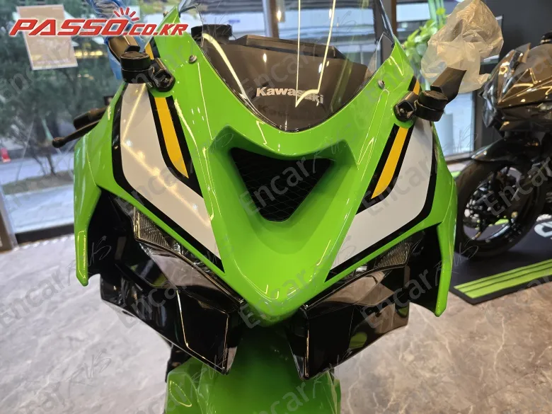 KAWASAKI ZX 6 R - фото 5
