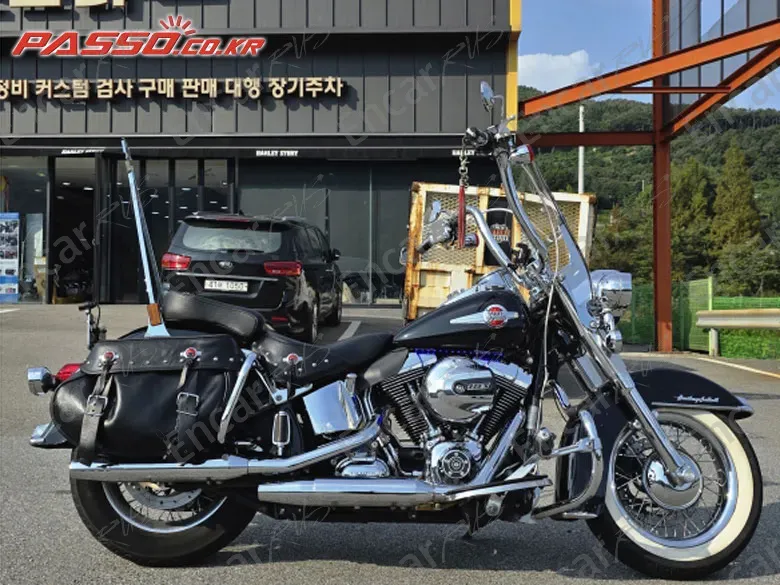 HARLEY-DAVIDSON FLSTC - фото 0