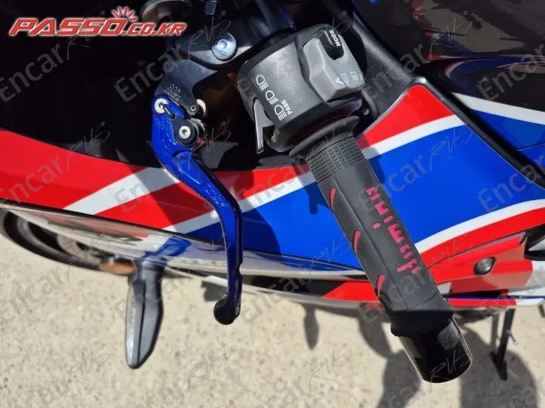 Suzuki Gsx R 1000 R - фото 3