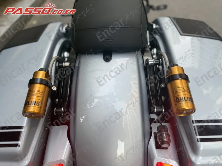 HARLEY-DAVIDSON FLTR - фото 5