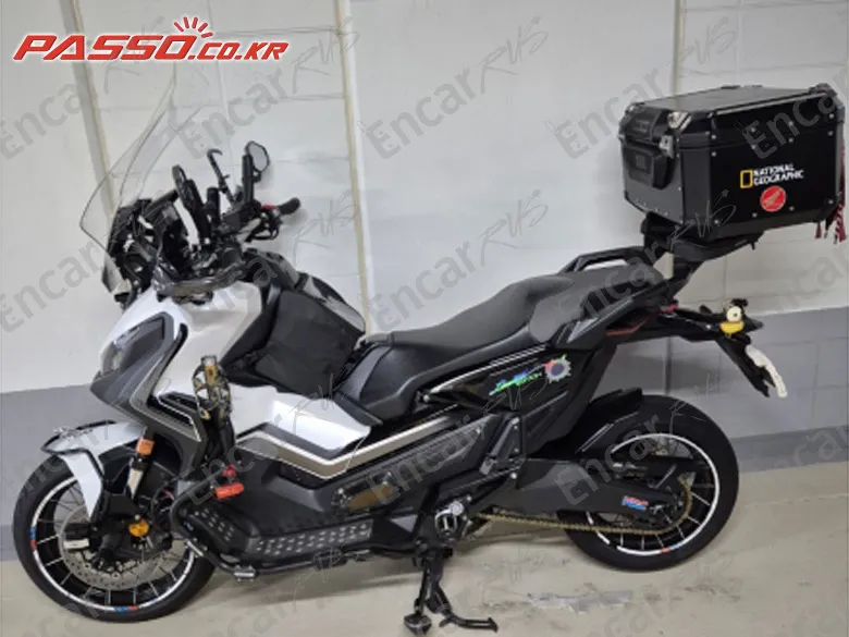 HONDA X ADV - фото 0