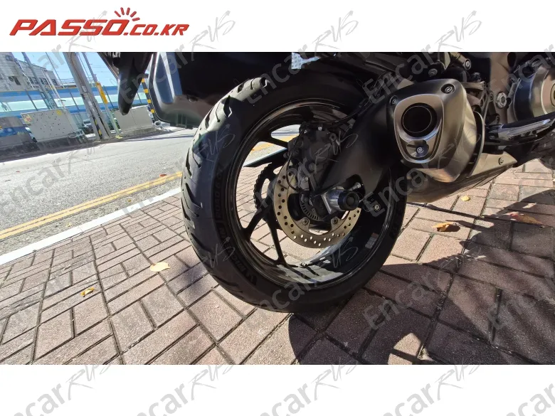 Suzuki Gsx S 1000 Gt - фото 5