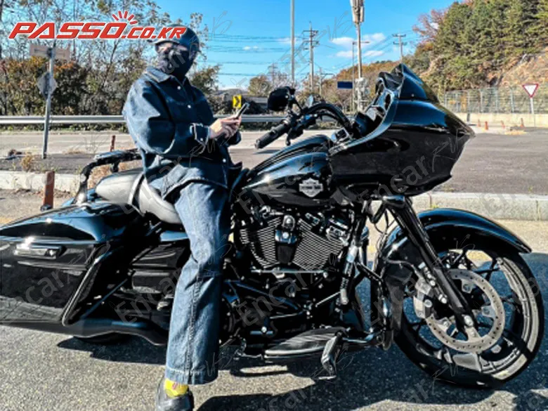 HARLEY-DAVIDSON ROAD GLIDE SPECIAL - фото 0