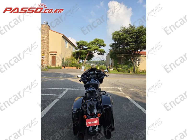 HARLEY-DAVIDSON ROAD GLIDE SPECIAL - фото 2