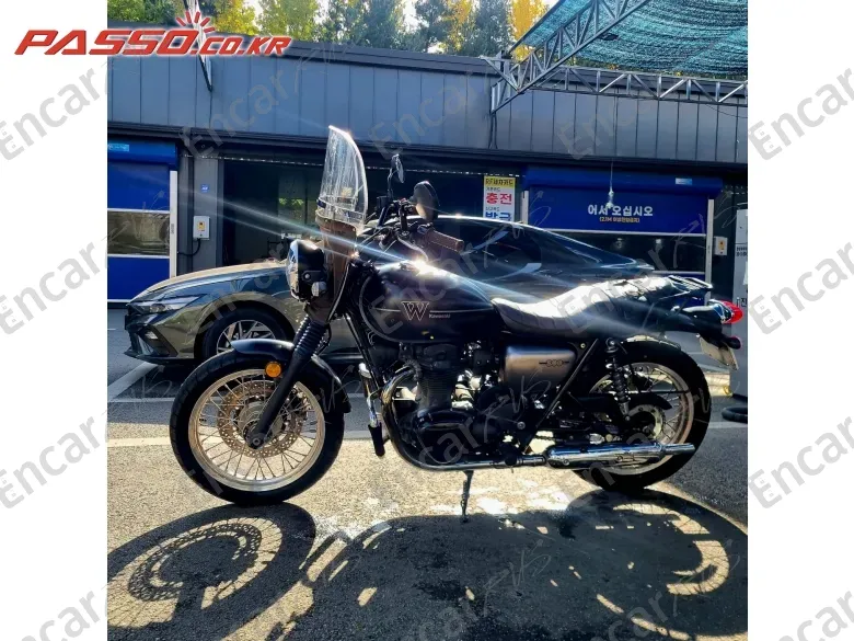 KAWASAKI W 800 - фото 1