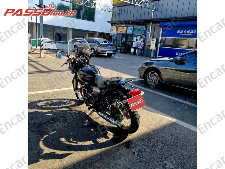 KAWASAKI W 800 - фото 2