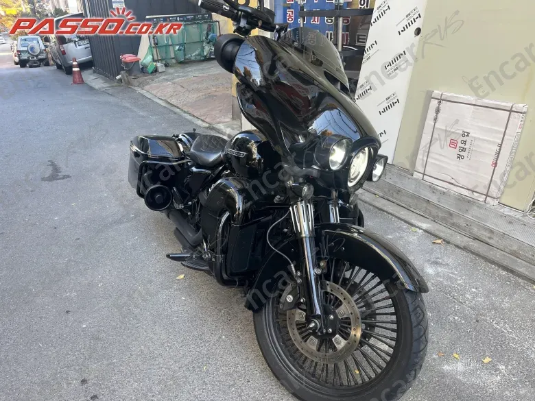 Harley-Davidson Flhxs Street Glide Special