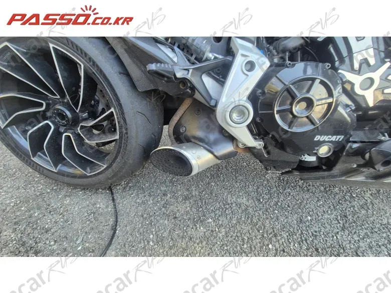 Ducati X Diavel S - фото 6