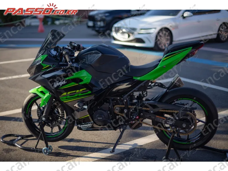 Kawasaki Ninja 400 Abs - фото 1