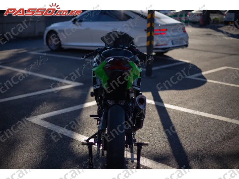 Kawasaki Ninja 400 Abs - фото 2