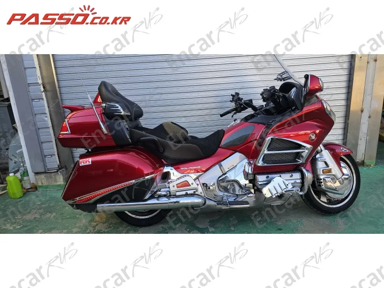 HONDA GOLDWING 1800 - фото 0