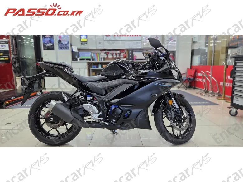 YAMAHA YZF R3 - фото 0