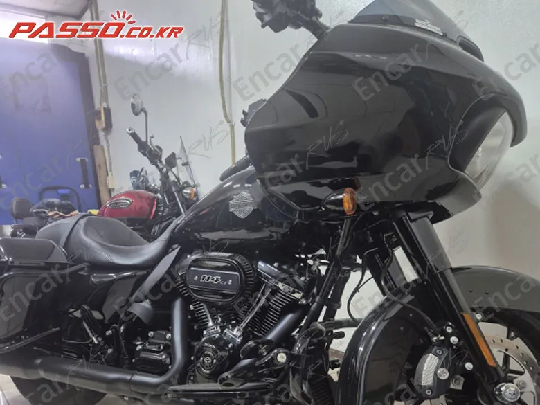 HARLEY-DAVIDSON ROAD GLIDE SPECIAL - фото 0