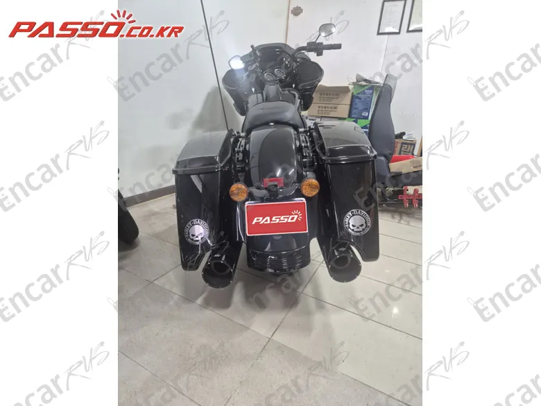 HARLEY-DAVIDSON ROAD GLIDE SPECIAL - фото 2