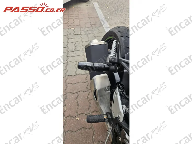 KAWASAKI Z 900 SE - фото 6