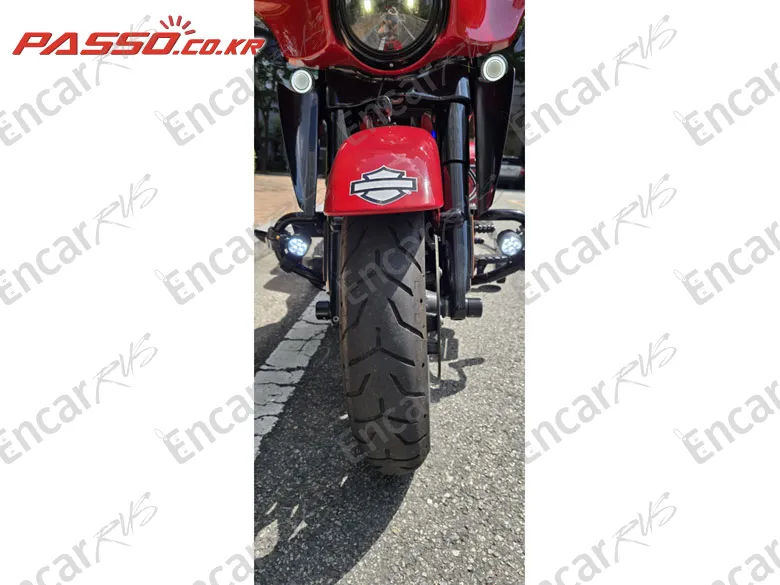 Harley-Davidson Flhxs Street Glide Special - фото 5