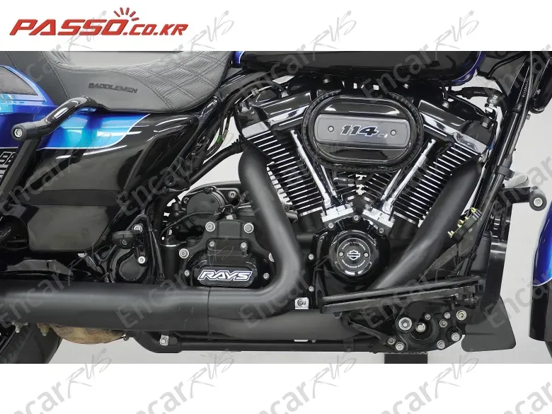 HARLEY-DAVIDSON ROAD GLIDE SPECIAL - фото 4
