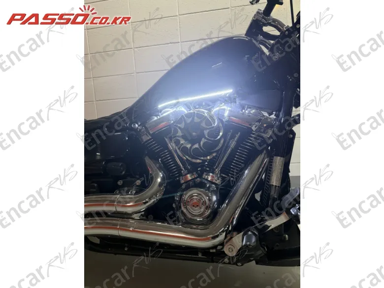 HARLEY-DAVIDSON BREAKOUT 114 - фото 4