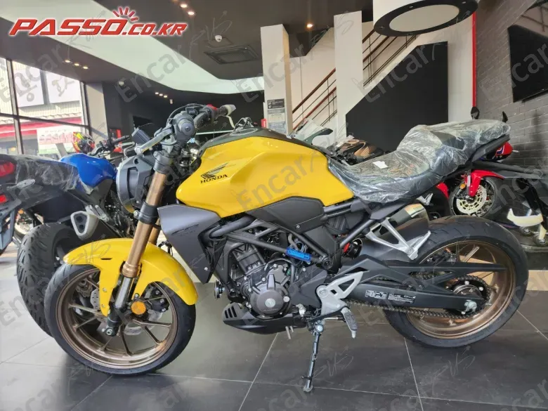 Honda Cb 300 R - фото 1