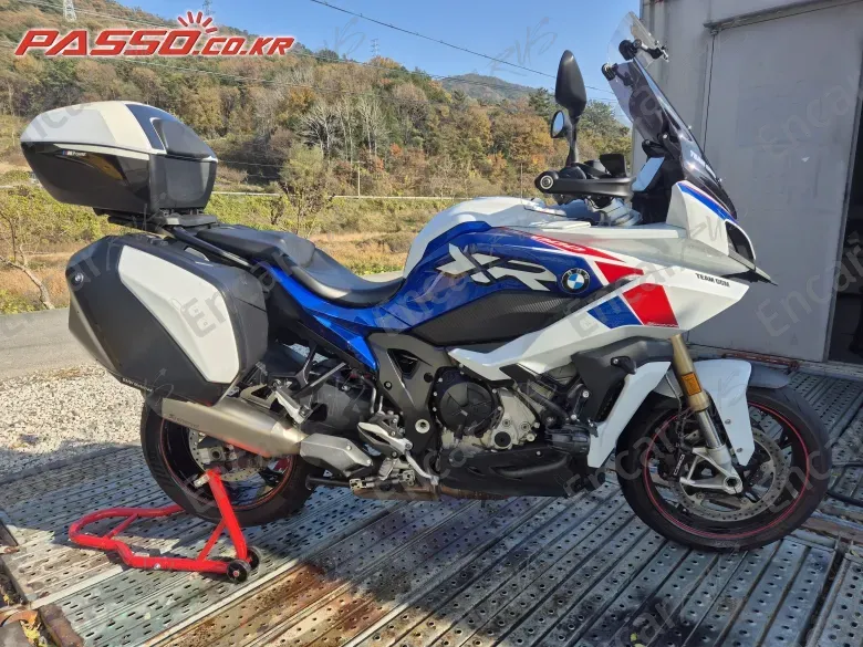 BMW S 1000 XR - фото 0