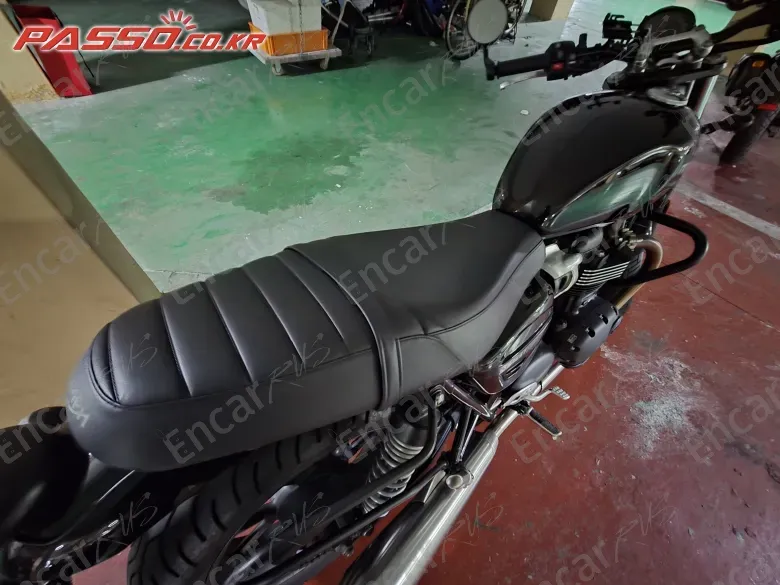 Triumph Street Twin - фото 1