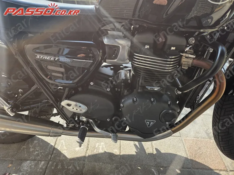 Triumph Street Twin - фото 3