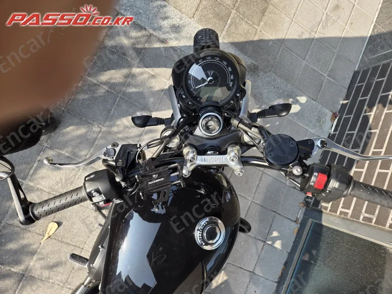 Triumph Street Twin - фото 4