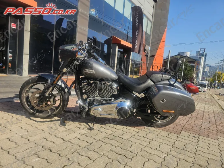 Harley-Davidson Sport Glide - фото 1