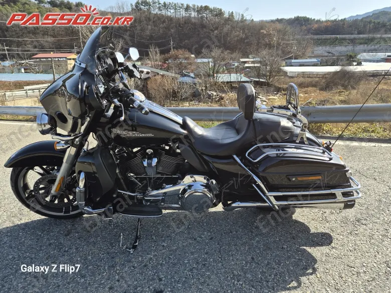 HARLEY-DAVIDSON FLHX - фото 1