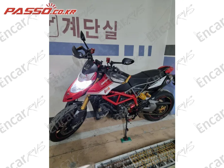 DUCATI HYPERMOTARD 1100 EVO SP - фото 1