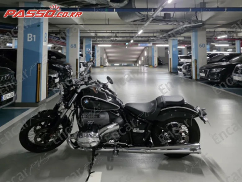 BMW R 18