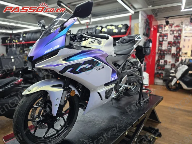 YAMAHA YZF R3 - фото 1