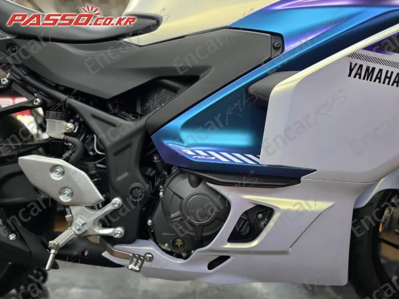 YAMAHA YZF R3 - фото 4