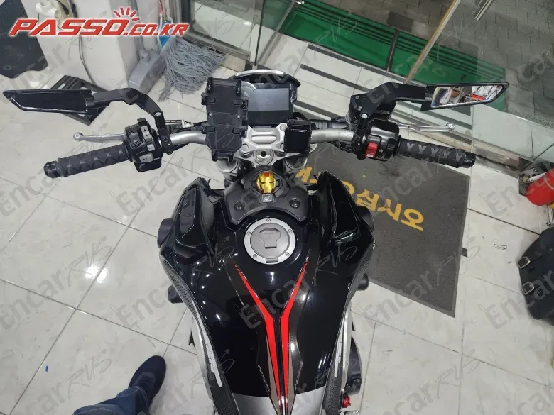 Honda Cb 1000 R - фото 3
