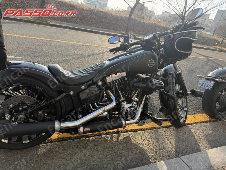 HARLEY-DAVIDSON BREAKOUT - фото 0