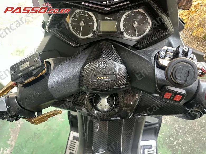 YAMAHA T MAX 530 - фото 4