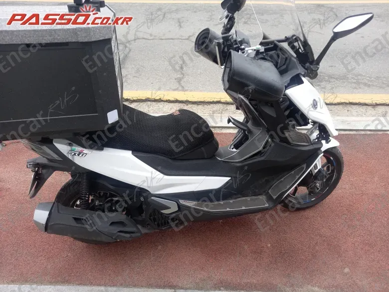 VOGE SR 125 GT - фото 0