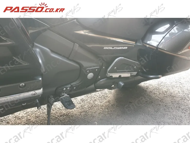 HONDA GOLDWING 1800 - фото 6