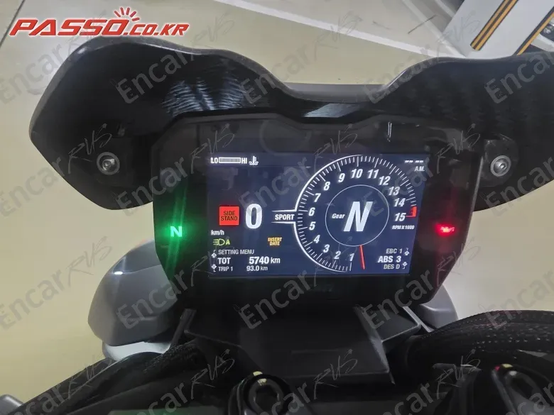 DUCATI STREETFIGHTER V4 SP - фото 3