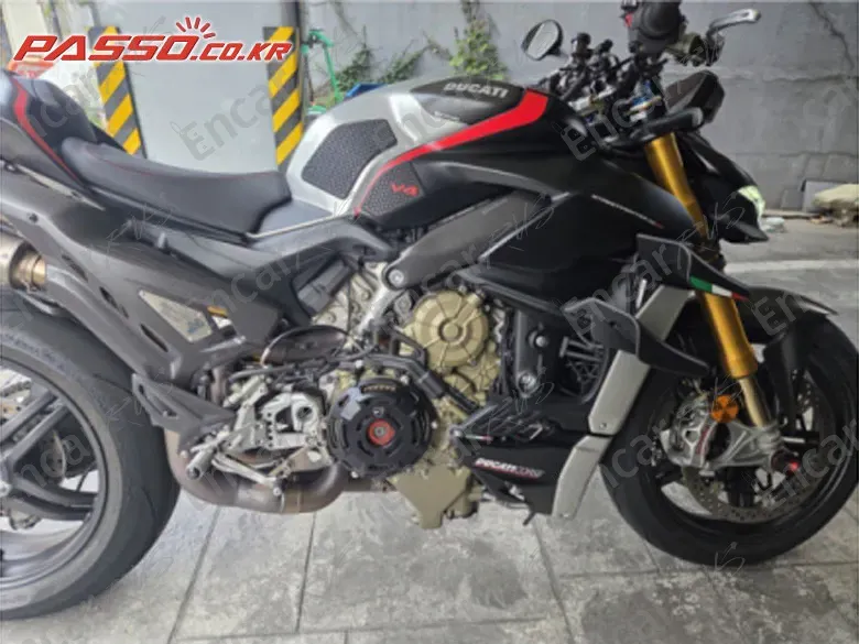 Ducati Streetfighter V4 Sp - фото 1