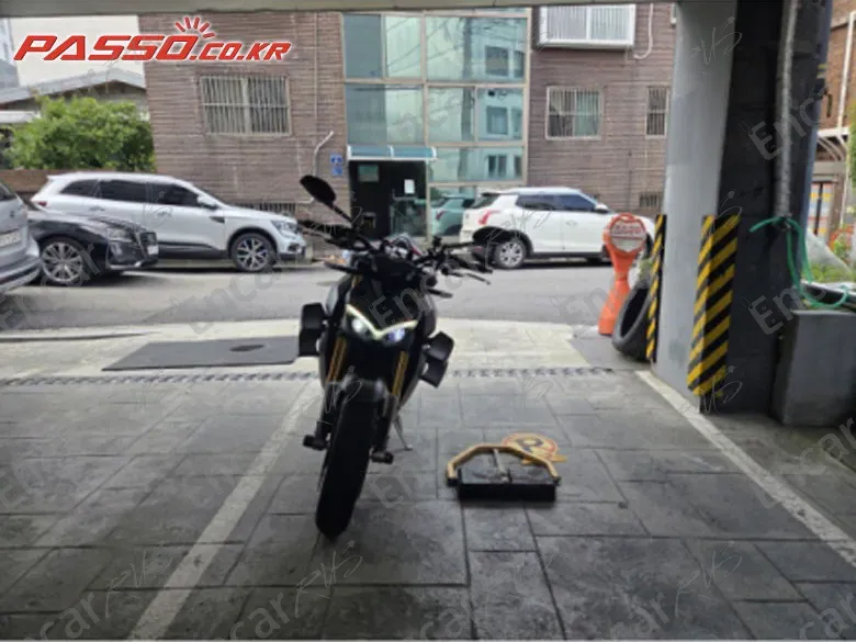 Ducati Streetfighter V4 Sp - фото 5