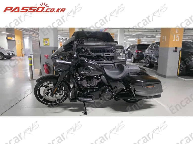 HARLEY-DAVIDSON FLHX - фото 1