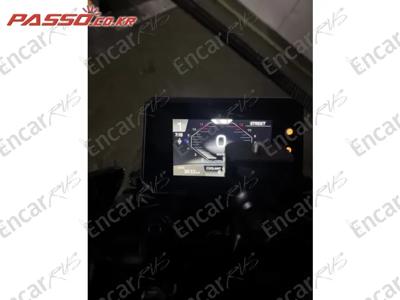 YAMAHA MT 09 SP - фото 4