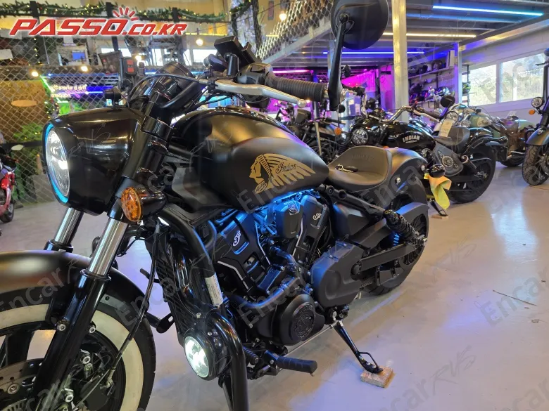 Indian Scout Bobber - фото 1