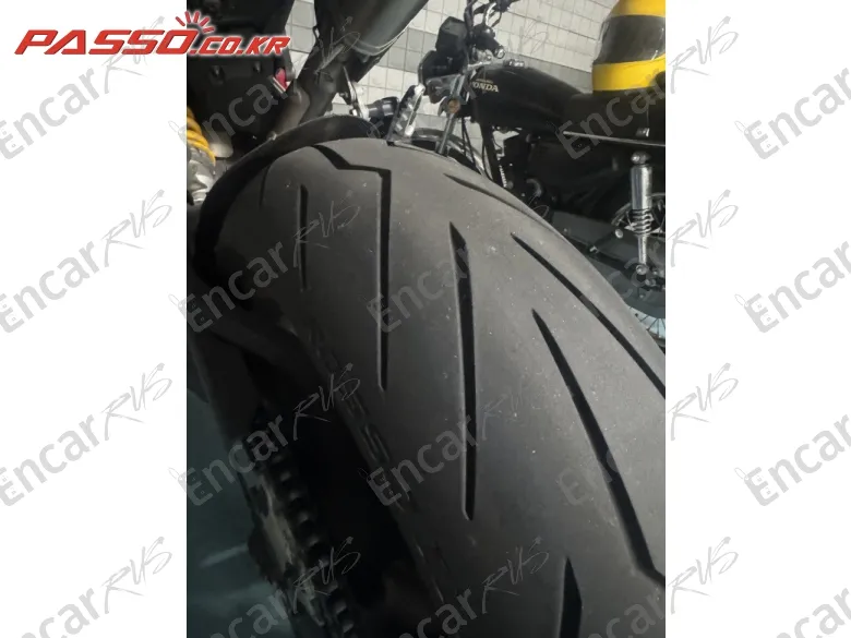 DUCATI HYPERMOTARD 939 SP - фото 5